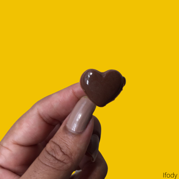Chocolate Em Formato De Coração ( 4 Unidade )